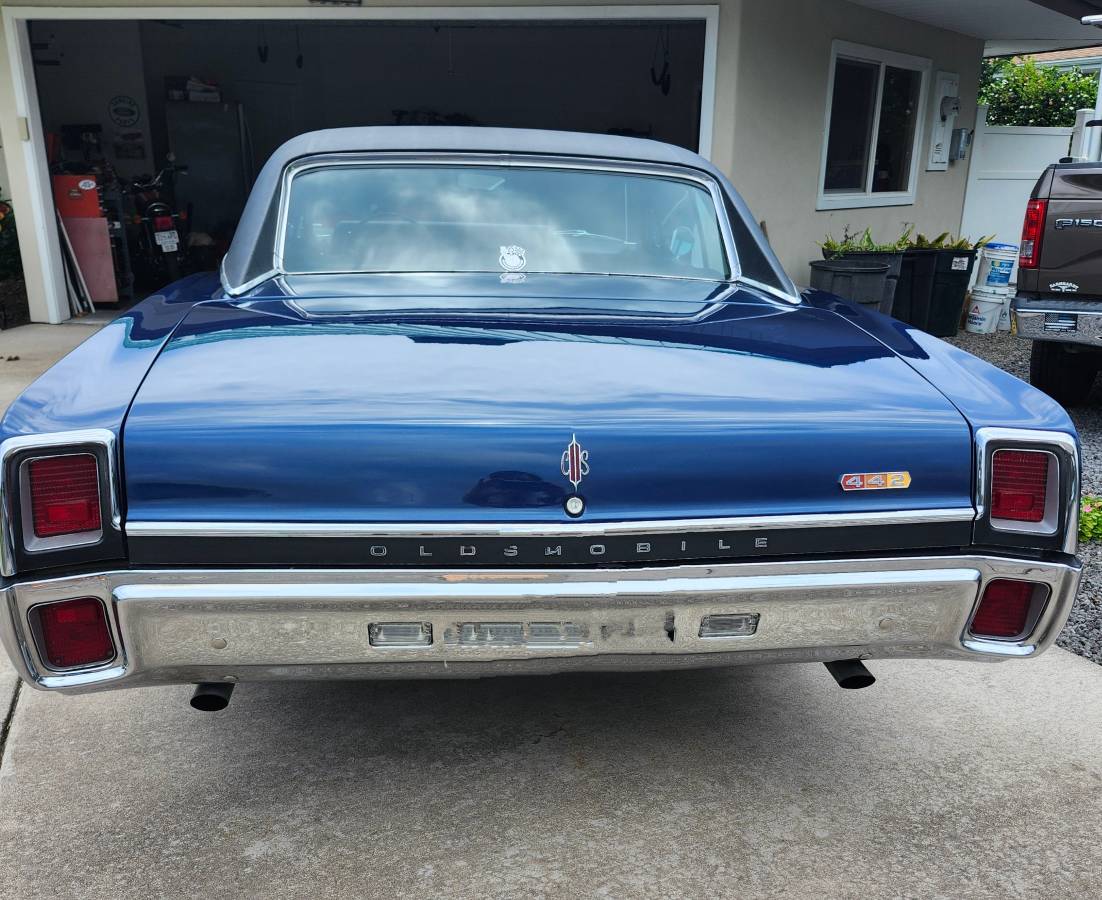 Oldsmobile-442-1967-blue-2