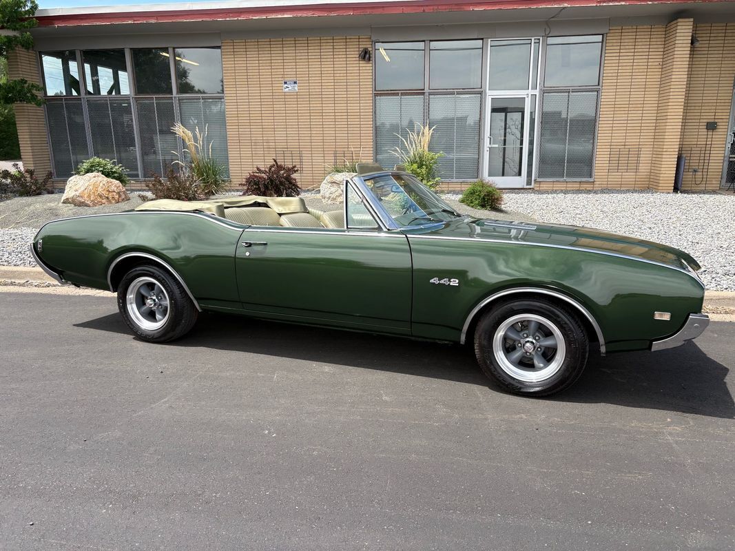 Oldsmobile-442-1968-2