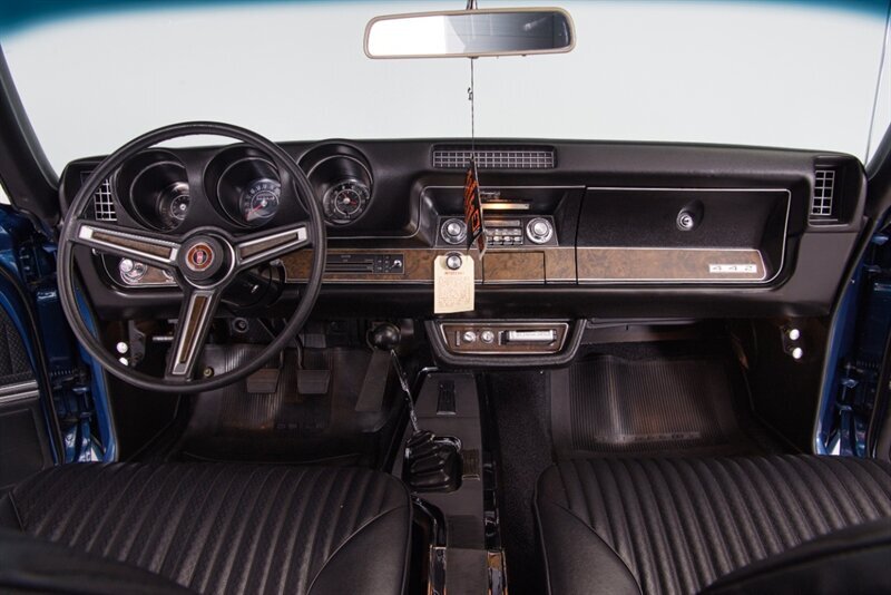 Oldsmobile-442-1969-26