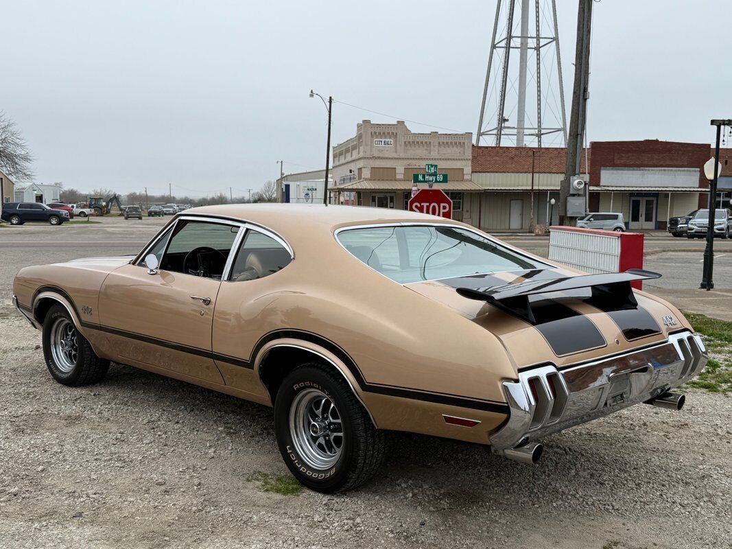 Oldsmobile-442-1970-2