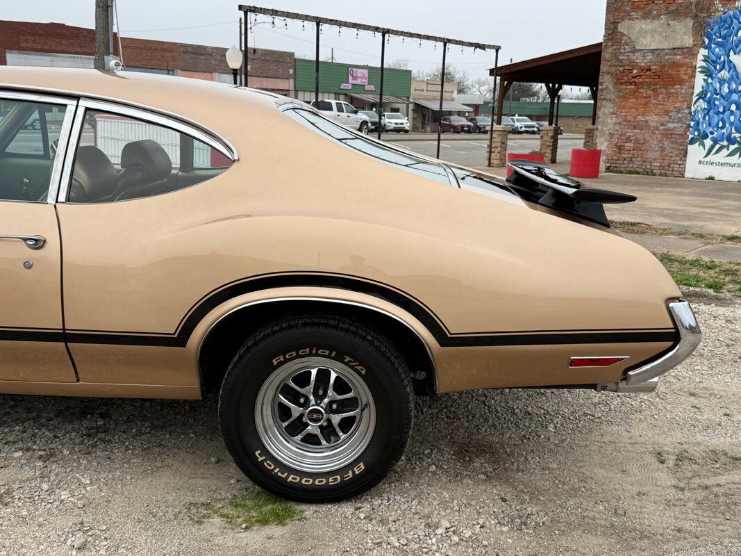 Oldsmobile-442-1970-31
