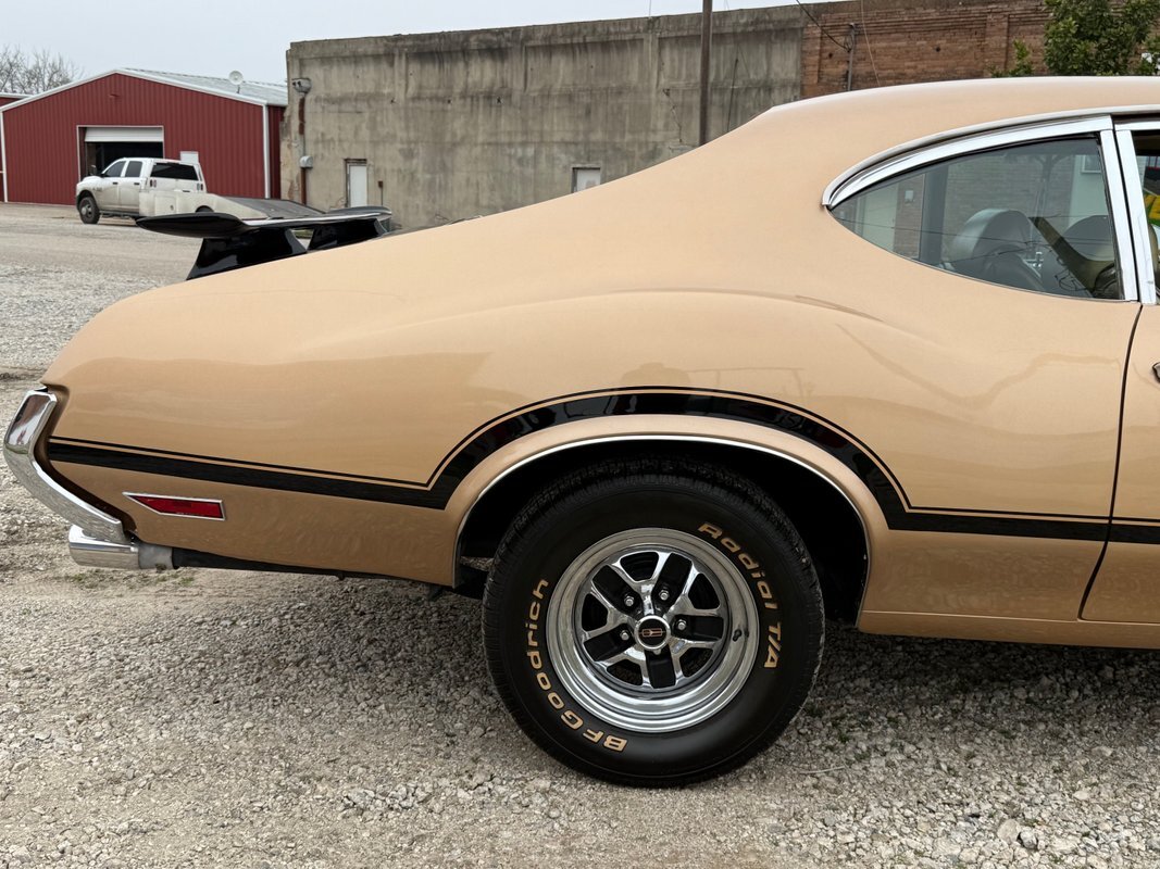 Oldsmobile-442-1970-39