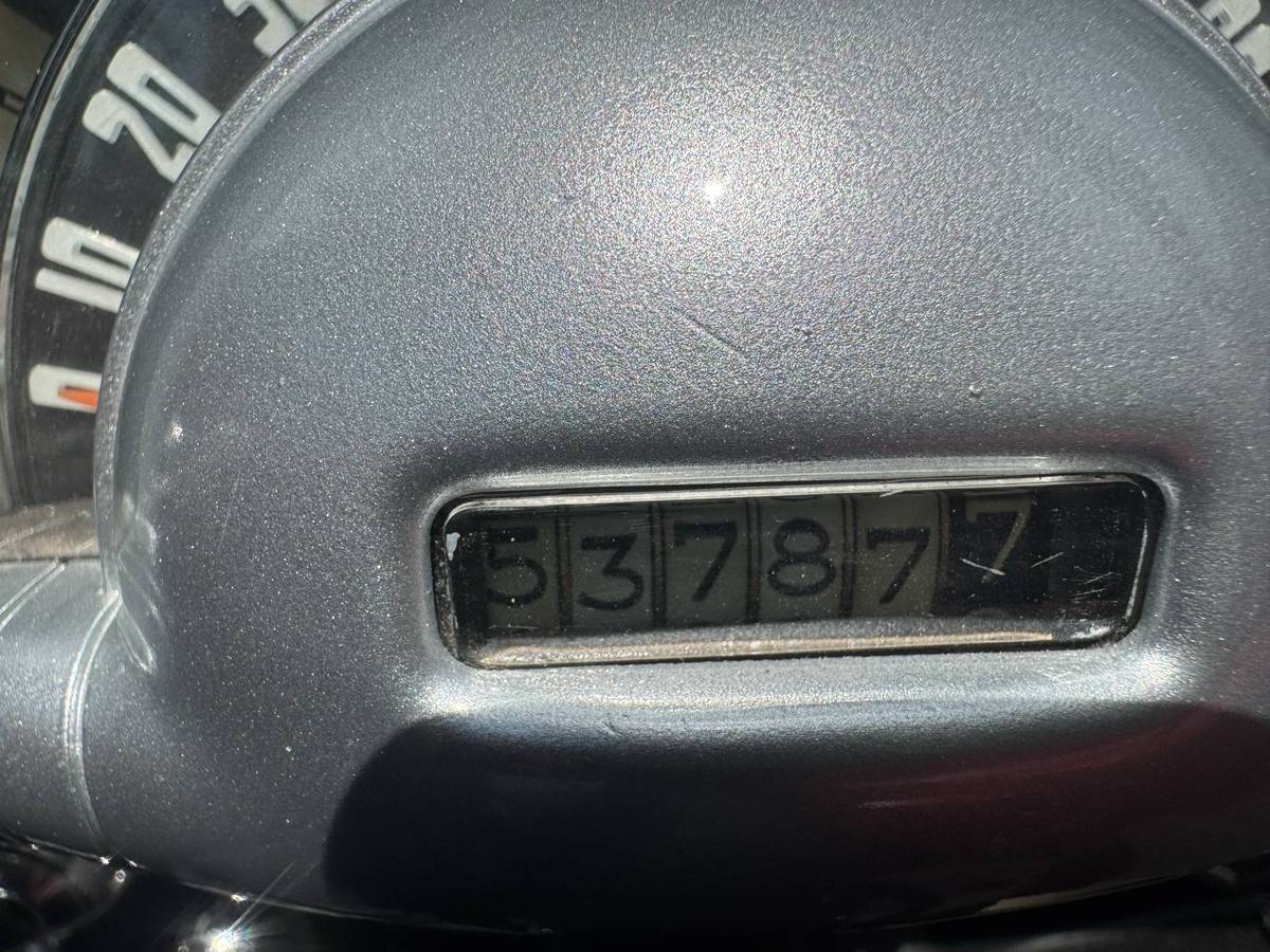 Oldsmobile-88-1950-black-14