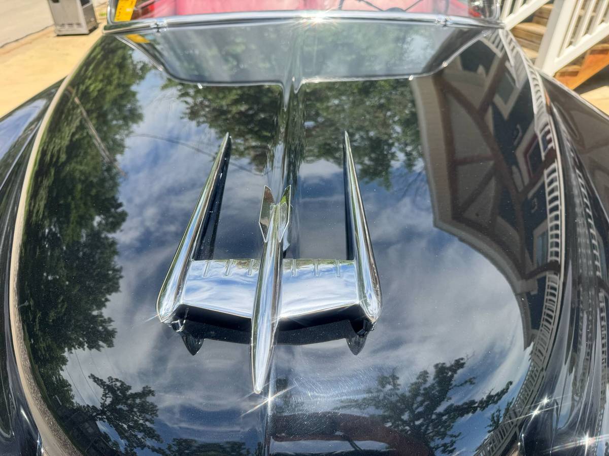 Oldsmobile-88-1950-black-17