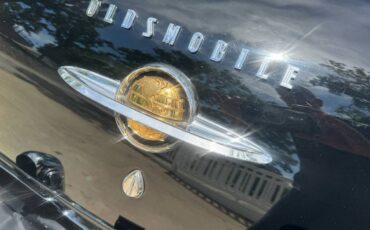 Oldsmobile-88-1950-black-4