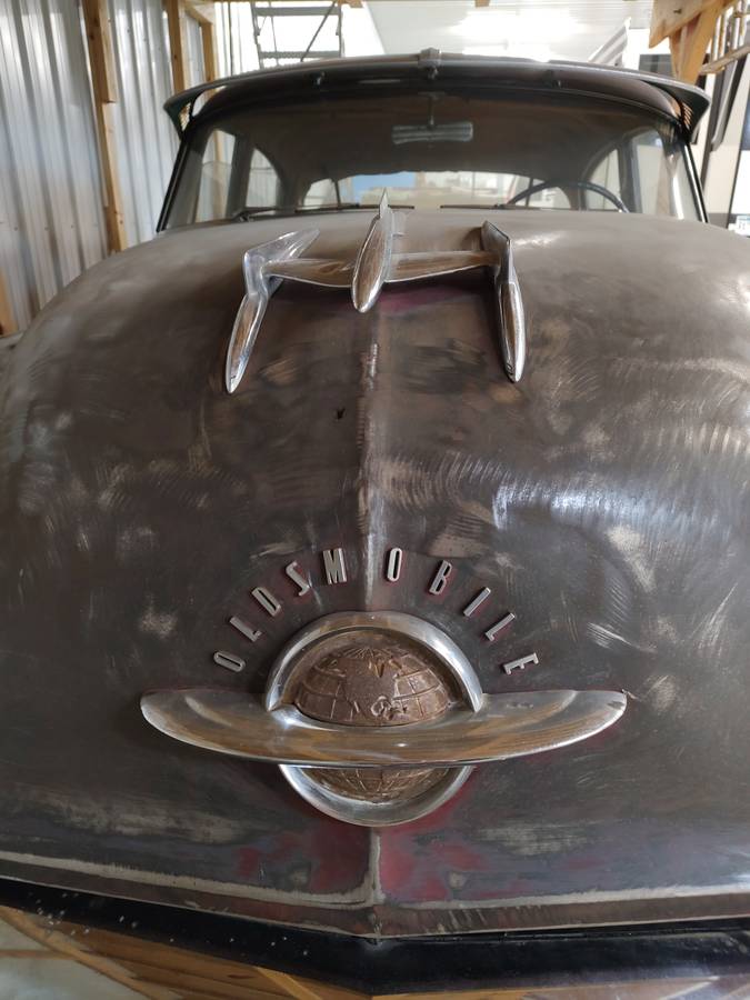 Oldsmobile-88-1951-2