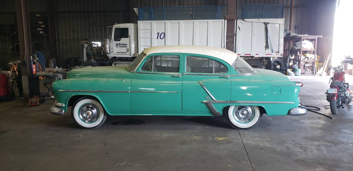 Oldsmobile 88  1953