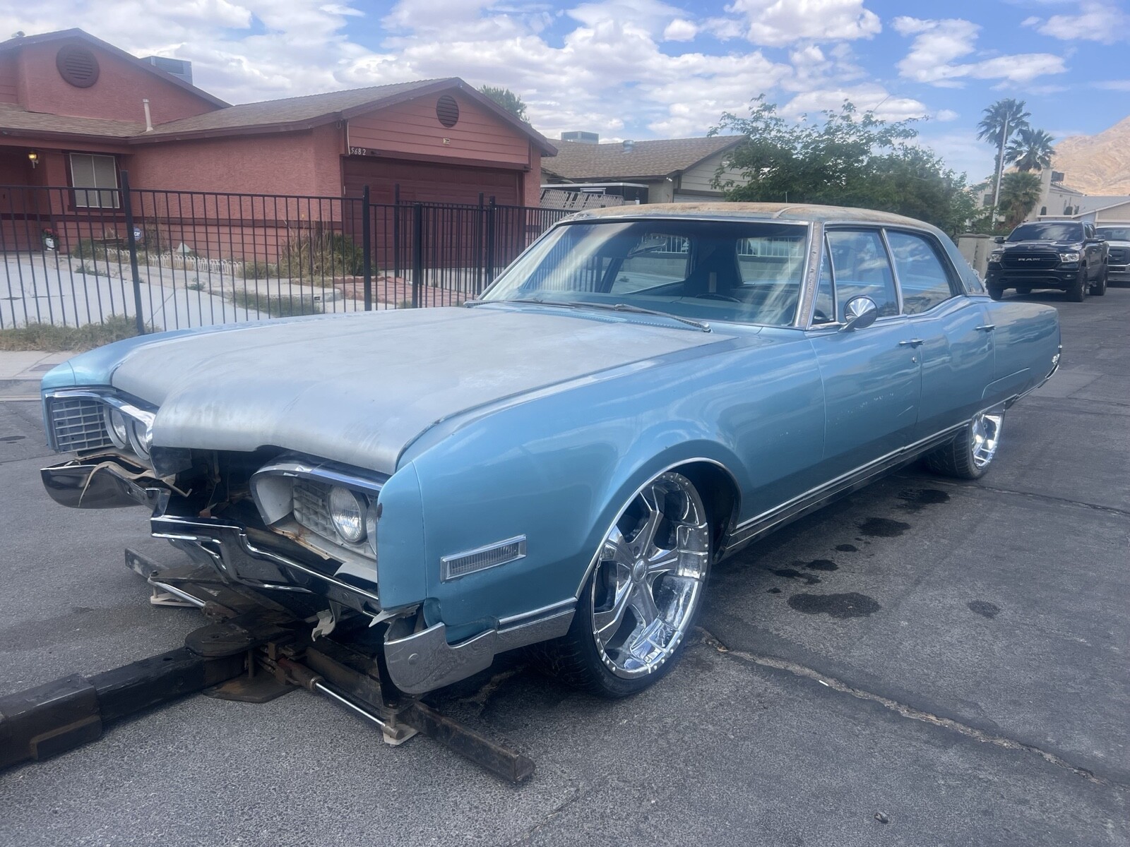 Oldsmobile-98-1968-1