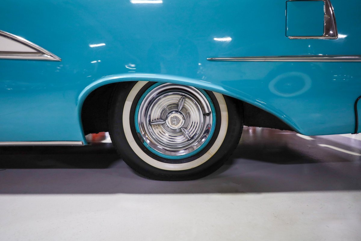 Oldsmobile-98-Starfire-Convertible-1955-Convertible-39