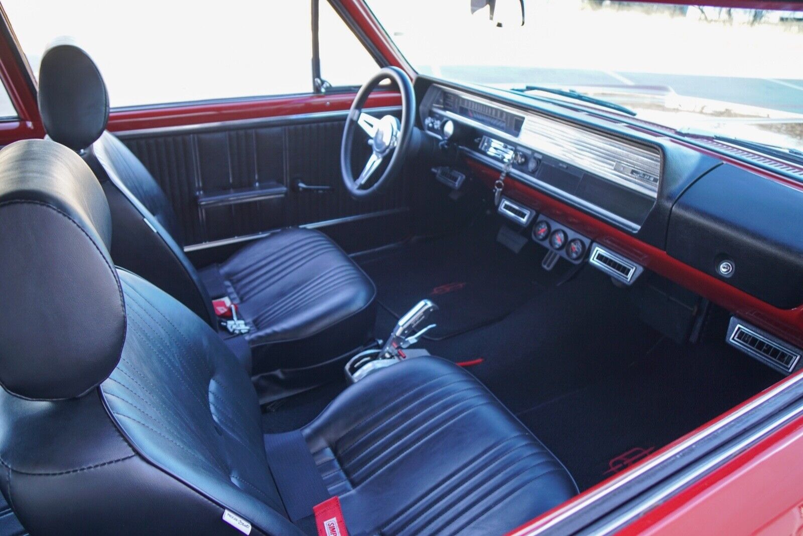 Oldsmobile-Cutlass-1964-Coupe-26
