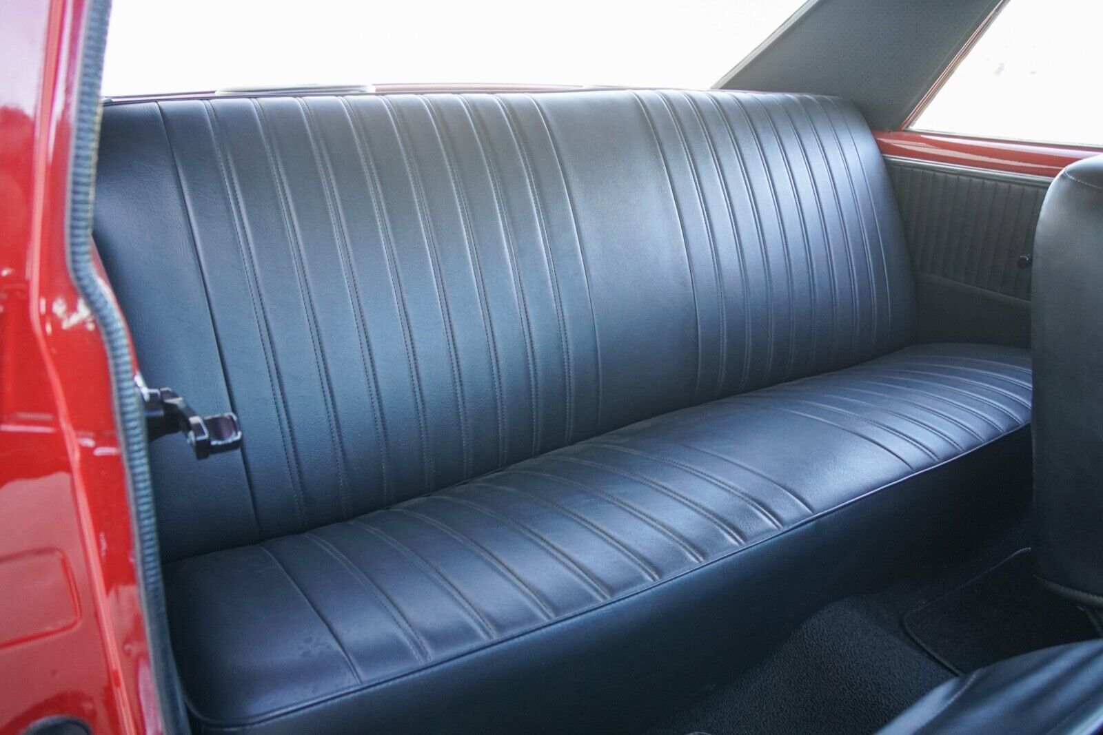 Oldsmobile-Cutlass-1964-Coupe-28