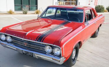 Oldsmobile-Cutlass-1964-Coupe-8