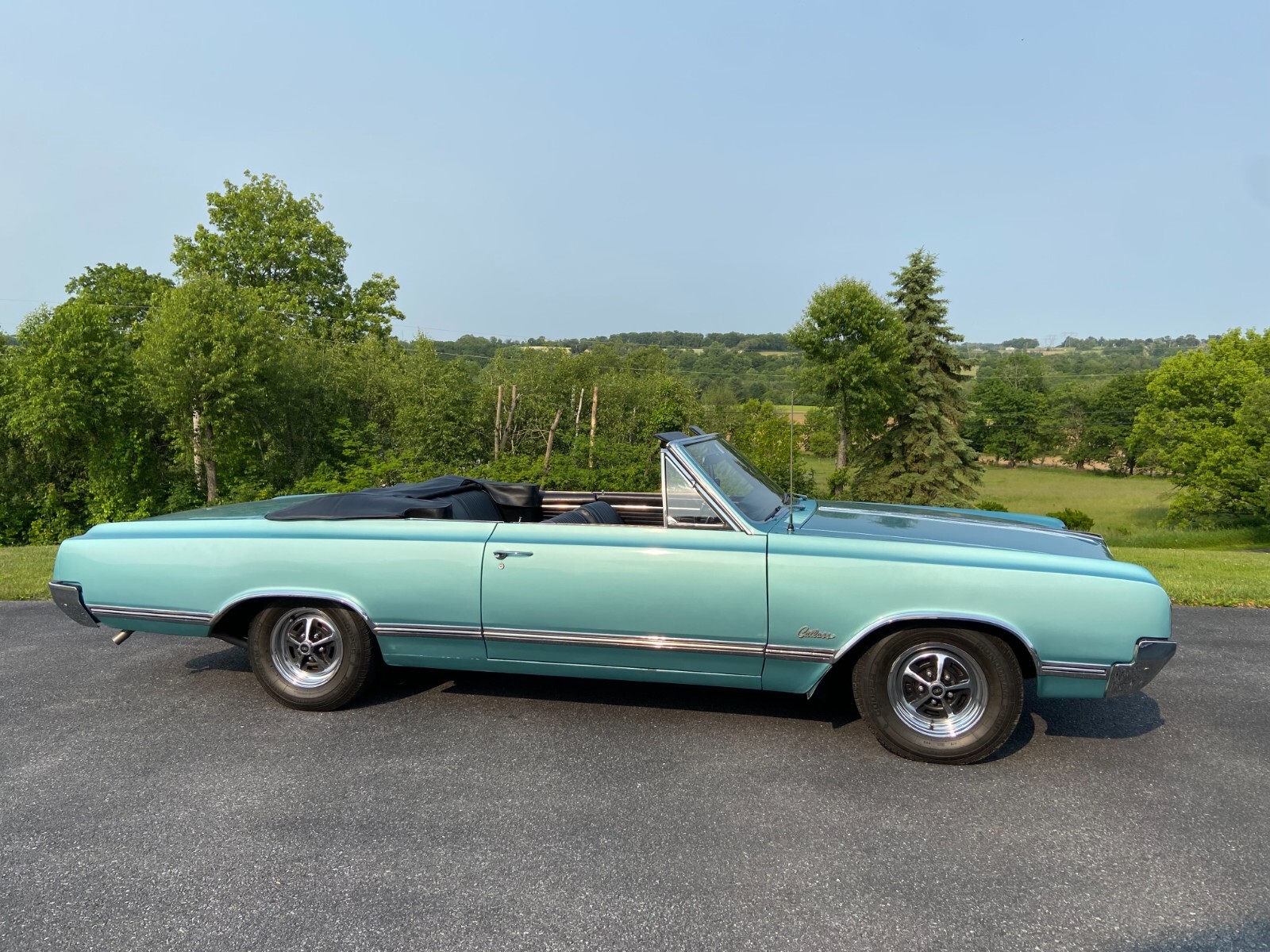Oldsmobile-Cutlass-1965-Convertible-15