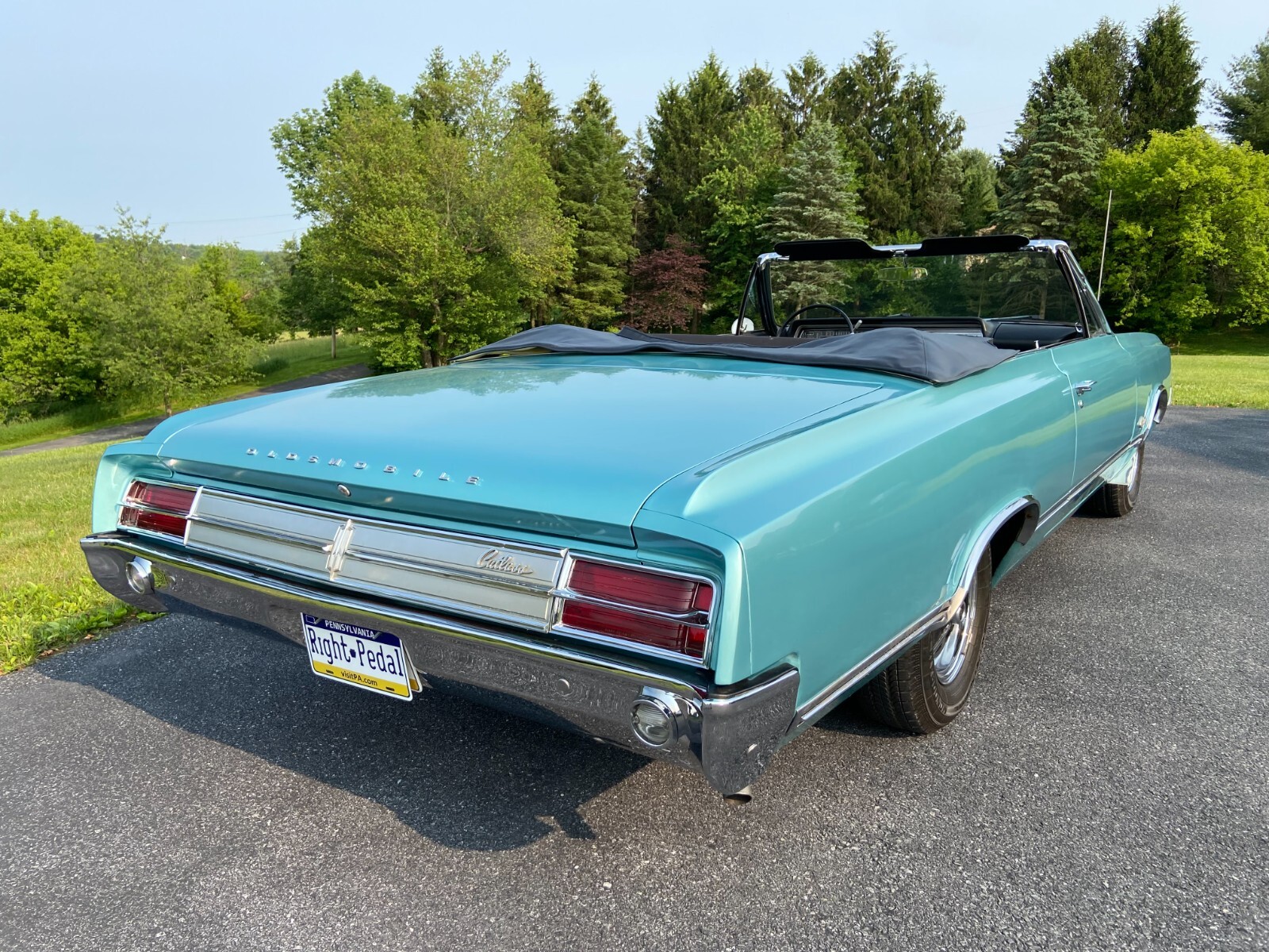 Oldsmobile-Cutlass-1965-Convertible-17