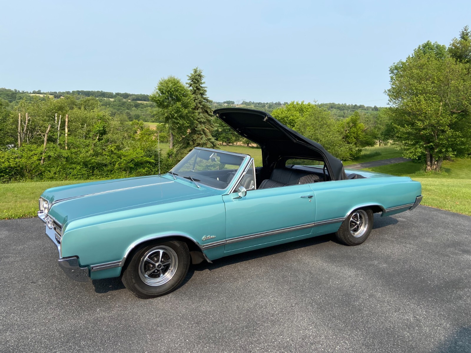 Oldsmobile-Cutlass-1965-Convertible-25