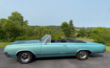 Oldsmobile-Cutlass-1965-Convertible-3
