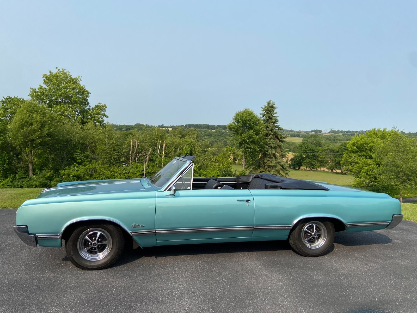 Oldsmobile-Cutlass-1965-Convertible-3