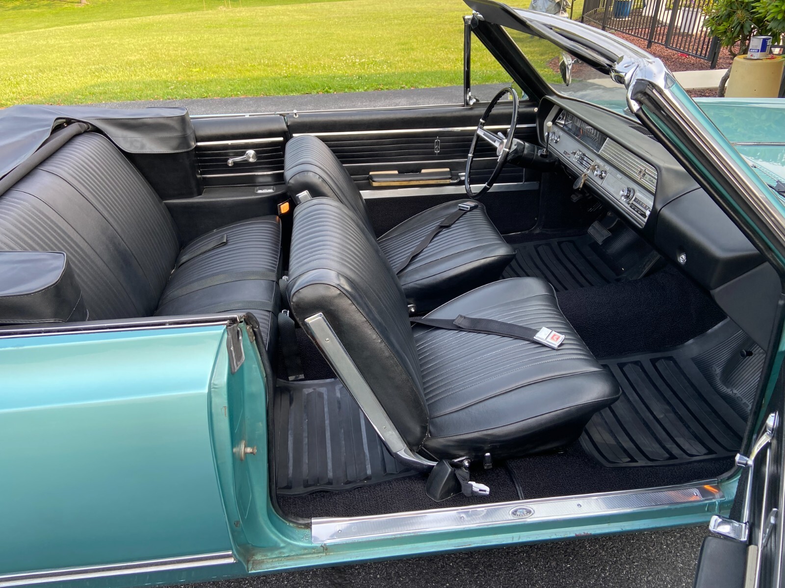 Oldsmobile-Cutlass-1965-Convertible-32