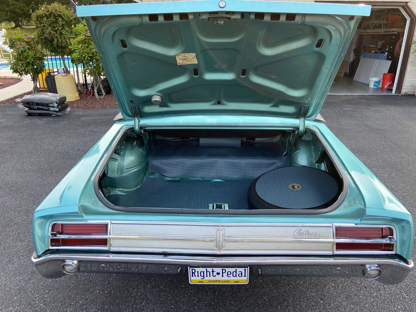 Oldsmobile-Cutlass-1965-Convertible-36