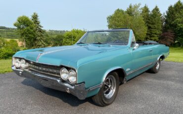 Oldsmobile-Cutlass-1965-Convertible