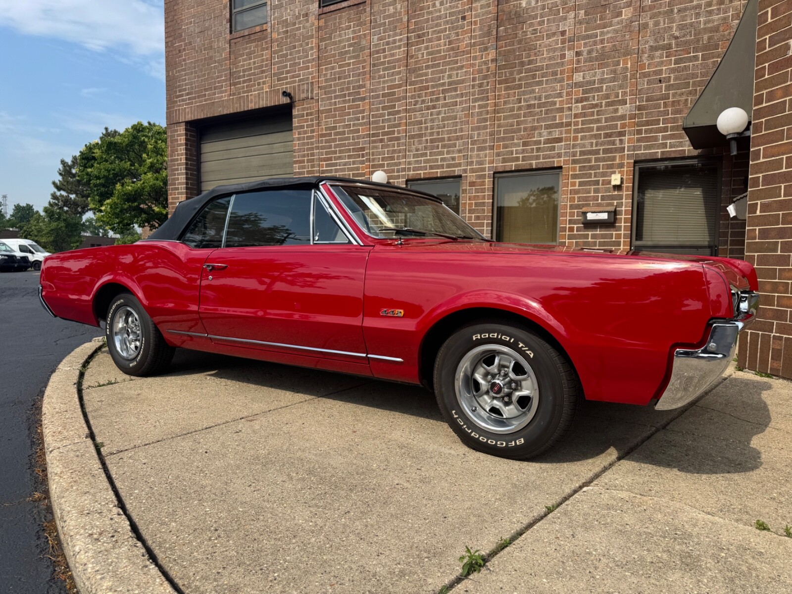 Oldsmobile-Cutlass-1967-Convertible-13