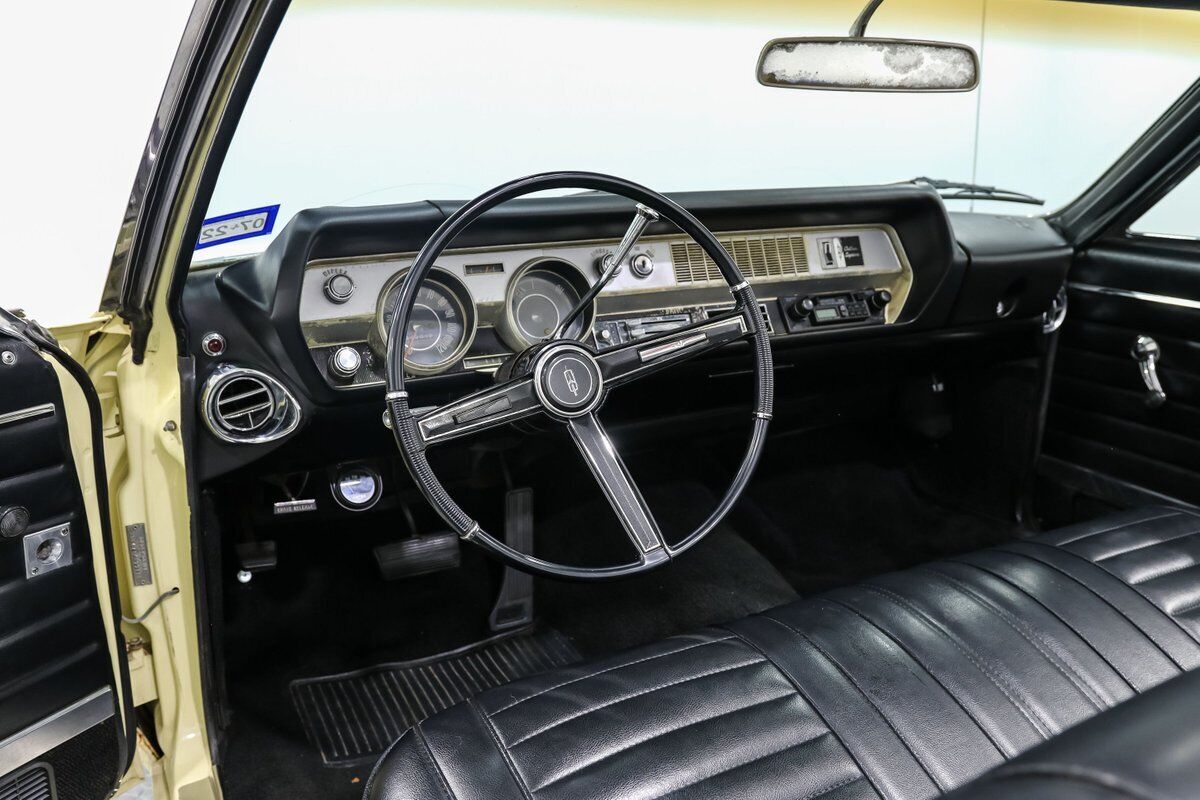 Oldsmobile-Cutlass-1967-Convertible-16