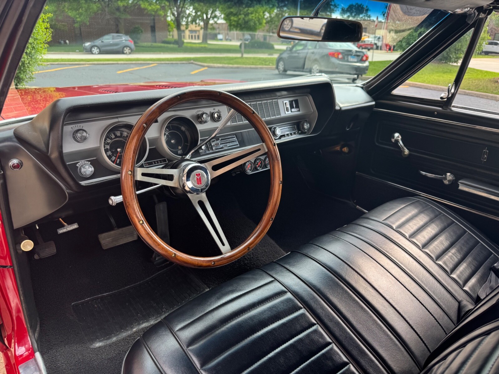 Oldsmobile-Cutlass-1967-Convertible-29