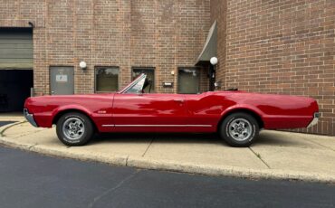 Oldsmobile-Cutlass-1967-Convertible-3