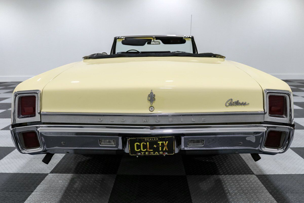 Oldsmobile-Cutlass-1967-Convertible-8