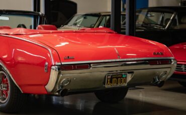 Oldsmobile-Cutlass-1968-2-Door-Convertible-22