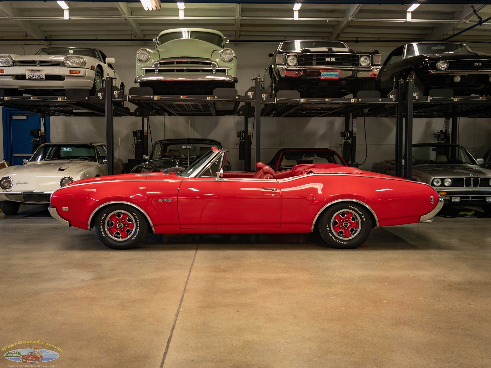 Oldsmobile-Cutlass-1968-2-Door-Convertible-5