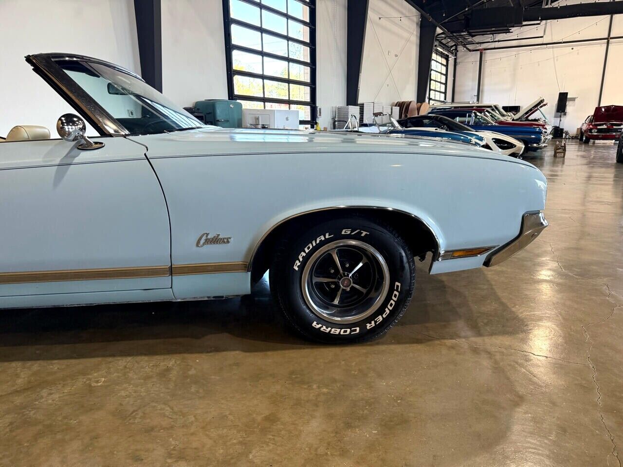 Oldsmobile-Cutlass-1970-American-Muscle-Car-12