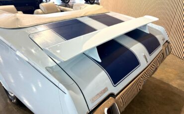 Oldsmobile-Cutlass-1970-American-Muscle-Car-15