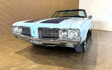 Oldsmobile-Cutlass-1970-American-Muscle-Car-3