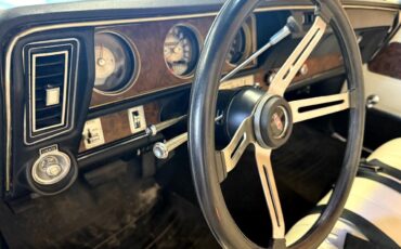 Oldsmobile-Cutlass-1970-American-Muscle-Car-30