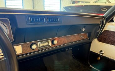 Oldsmobile-Cutlass-1970-American-Muscle-Car-32