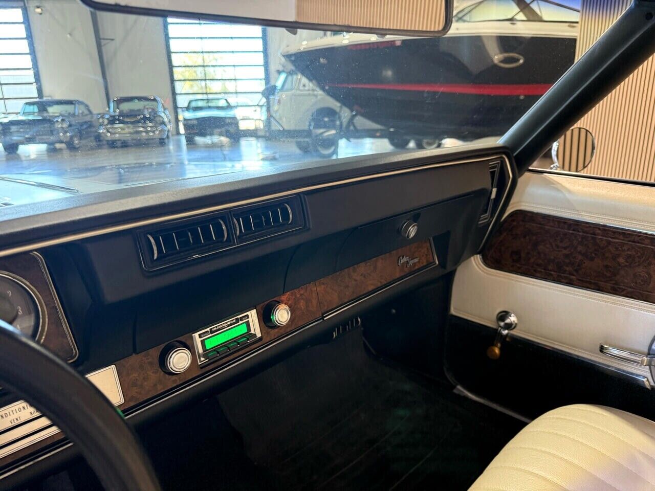 Oldsmobile-Cutlass-1970-American-Muscle-Car-34