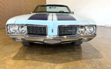 Oldsmobile-Cutlass-1970-American-Muscle-Car-4