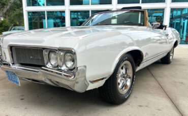 Oldsmobile-Cutlass-1970-Convertible-12
