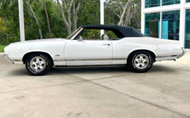 Oldsmobile-Cutlass-1970-Convertible-22