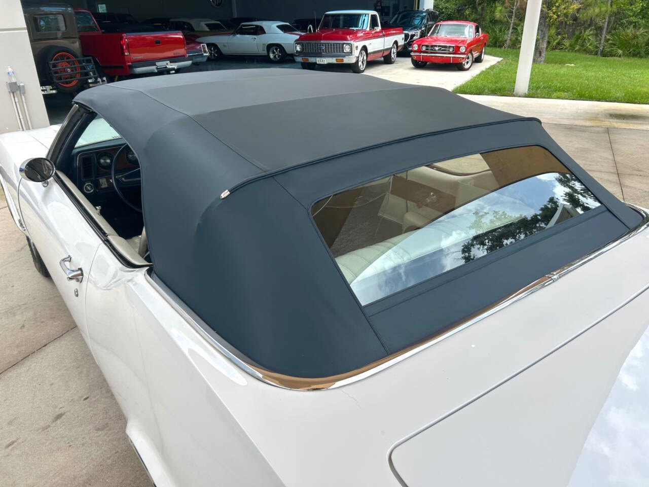 Oldsmobile-Cutlass-1970-Convertible-23