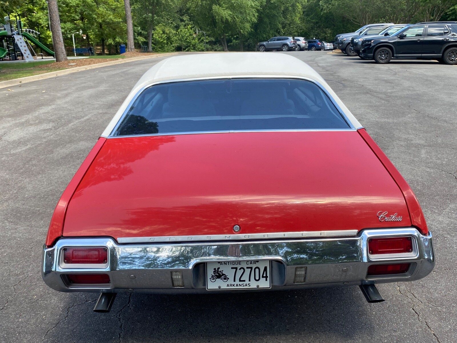 Oldsmobile-Cutlass-1971-Coupe-10