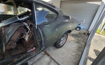 Oldsmobile-Cutlass-1971-Coupe-13