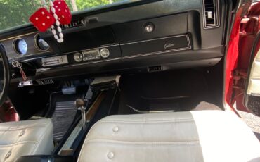 Oldsmobile-Cutlass-1971-Coupe-33
