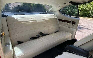 Oldsmobile-Cutlass-1971-Coupe-34