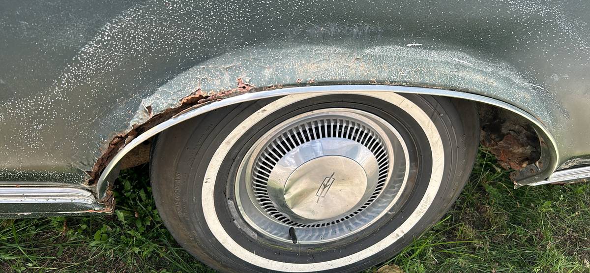 Oldsmobile-Cutlass-1971-green-10