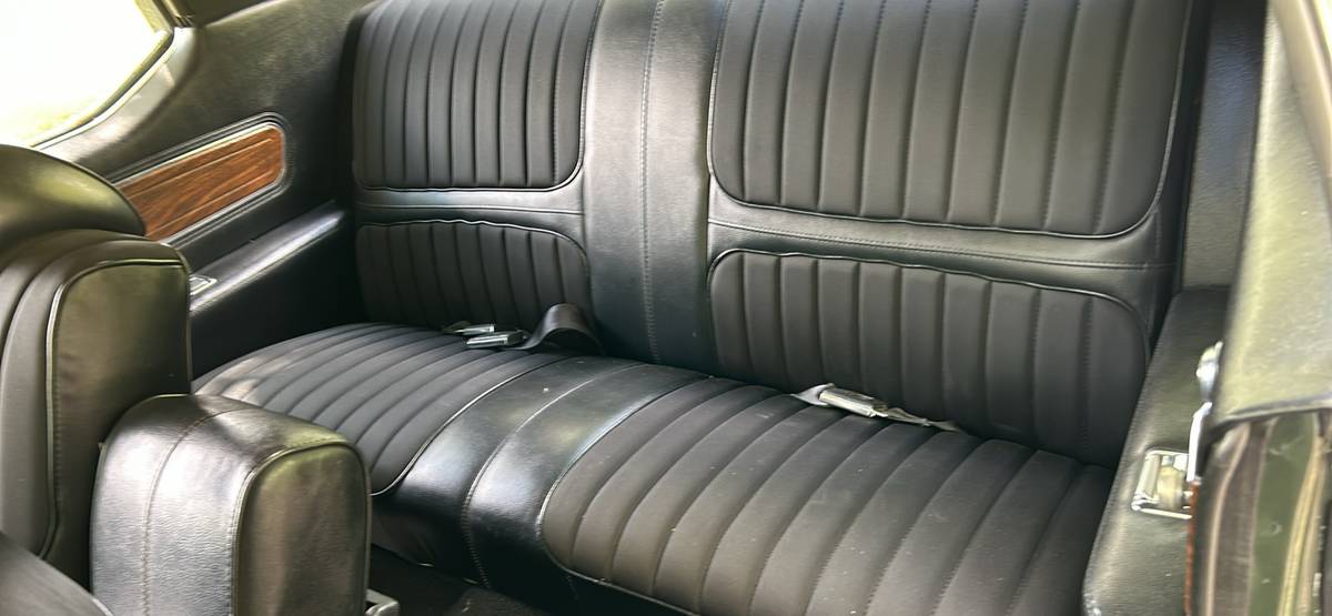 Oldsmobile-Cutlass-1971-green-6