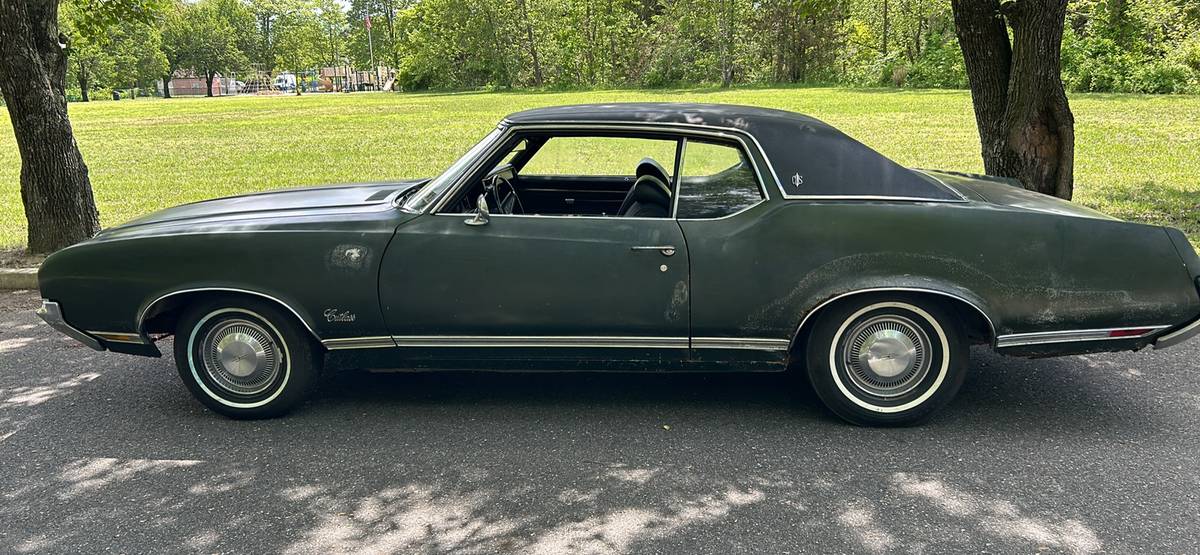 Oldsmobile-Cutlass-1971-green-7