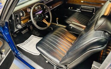Oldsmobile-Cutlass-1972-2-Door-15