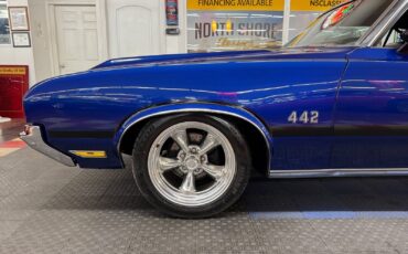 Oldsmobile-Cutlass-1972-2-Door-16